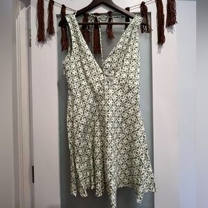 NWT VRG GIRL MINI DRESS AU14